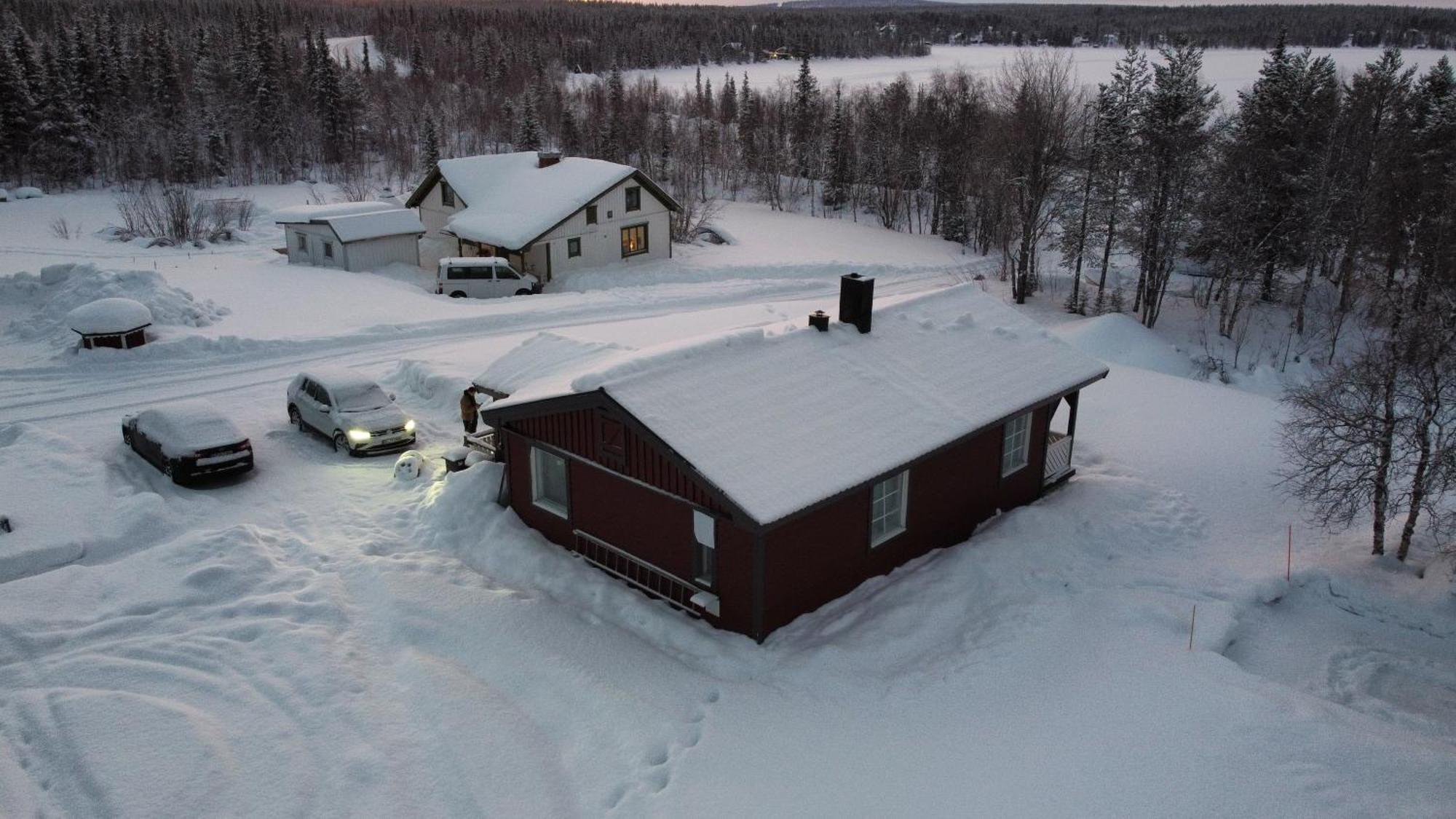Villa Little Adorable Red Kiruna Exterior foto
